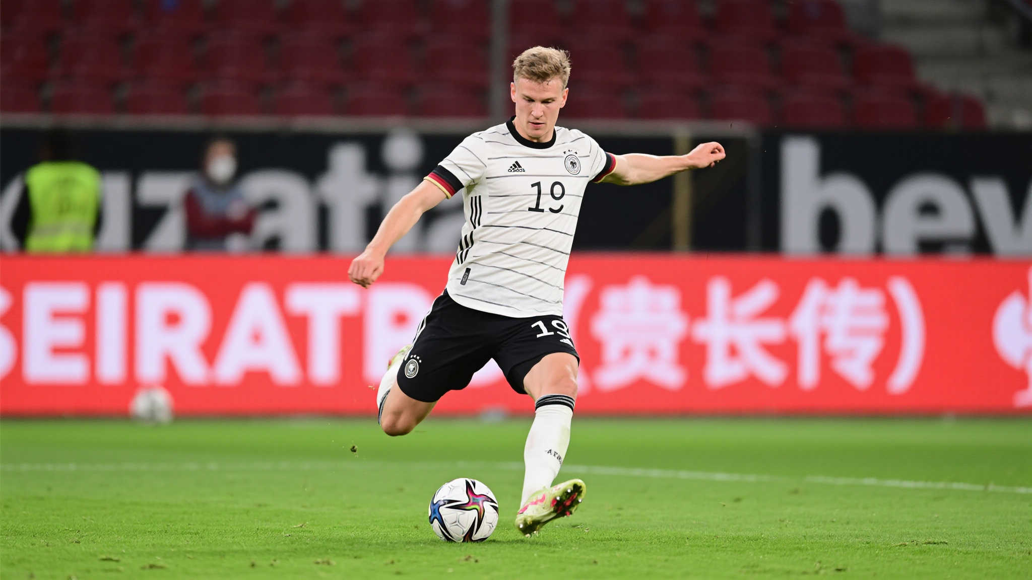 九游娱乐官网手机下载